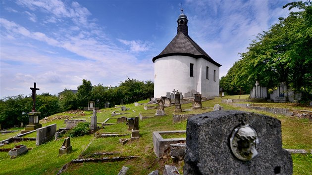 Hornické památky Krušnohoří jsou na seznamu UNESCO. Turisté si jistě budou hledat cestu i k barokní kapli svatého Wolfganga, která se nachází pod Komáří vížkou a je součástí zapsaných památek v Krupce a jejím okolí.