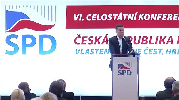 Pedseda SPD Tomio Okamura v projevu zdraznil vlastenectv