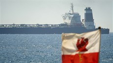Britové u Gibraltaru zadreli íránský supertanker Grace 1. (4. ervence 2019)