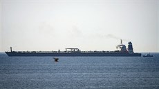 Britové u Gibraltaru zadreli íránský supertanker Grace 1. (4. ervence 2019)