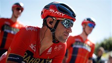 Vincenzo Nibali na startu páté etapy Tour.