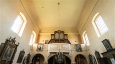 V kostele svatého Jiljí v Markvarticích se nacházejí zchátralé varhany z dílny...