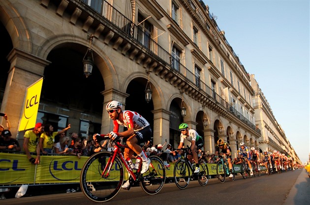 O osudu Tour de France se rozhodne nejpozději 15. května