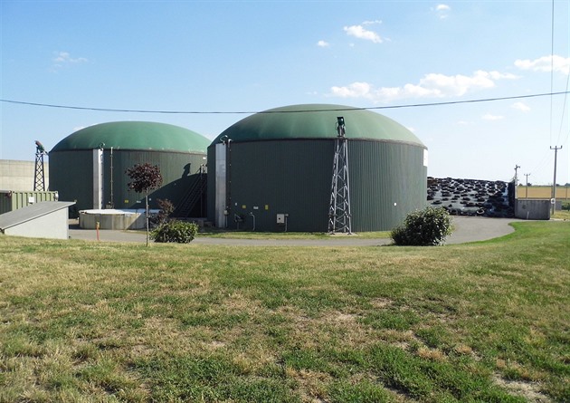Srdcem bioplynky jsou dva primární fermentory. V ní z praseí kejdy, kukuiné...