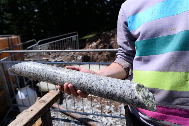 Ukradené lithium. Ti, kteří se vysmívali, najednou ožívají