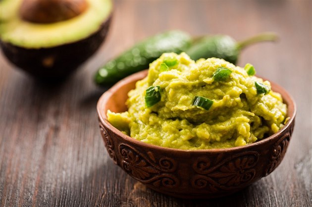 Omá�ka guacamole s avokádem