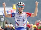 Francouzský cyklista Thibaut Pinot se raduje z vítzství ve 14. etap Tour de...