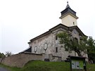 Kostel Nanebevzetí Panny Marie na Cínovci u má opravenou stechu, v i...