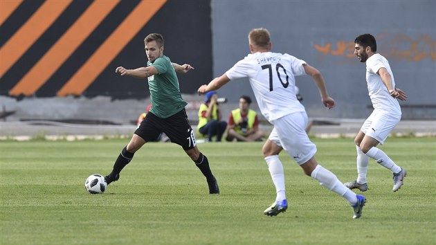 Jakub Povaanec z Jablonce to v utkn 2. pedkola Evropsk ligy s Pjunikem Jerevan.