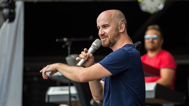 Zpvk skupiny No Name Igor Timko na festivalu Hrady CZ (27. ervence 2019)