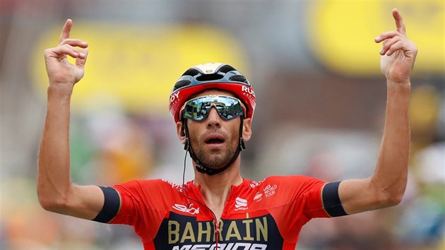 HRDINA DNE. Vincenzo Nibali ovldl posledn alpskou etapu Tour.