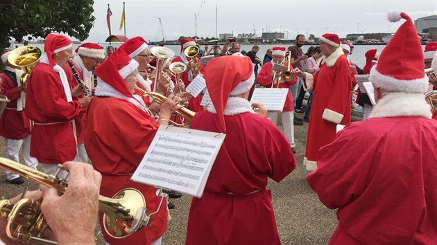 Santa Clausov z celho svta se sjeli na kadoron kongres do dnsk Kodan. (22. ervence 2019)