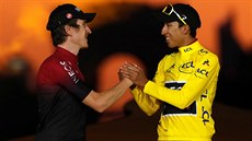 PARÁCI. Geraint Thomas (vlevo) a Egan Bernal z Ineosu obsadili první dv místa.