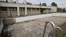 Kousek od sv�telského nám�stí, na b�ehu �eky Sázavy, se nachází rozlehlý, ale...