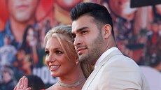 Britney Spears a její partner Sam Asghari (Los Angeles, 22. ervence 2019)