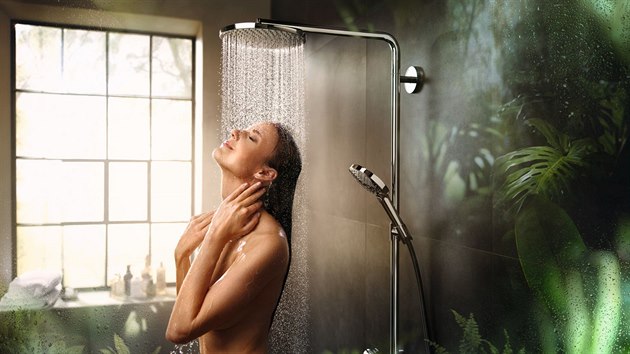 PowderRain je velmi efektivní vodní proud  například při vymývání šamponu, přispívá také k úspoře vody, protože snižuje její spotřebu téměř o třicet procent.