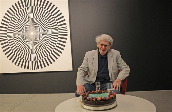 Milan Dobe oslavil devadesátku na své nové výstav v muzeu v Dolních...