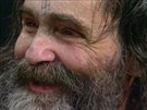 Charles Manson z vznice pirozen nikdy nevyel. Stejn tak se nikdy nezbavil...