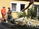 Hasii a záchranái ve Velkých Pavlovicích na Beclavsku vyproují...