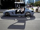 Polský kutil Andrzej Burek si postavil lapací supersport Mercedes SLS