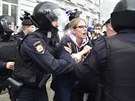 Prominentní opoziní aktivistka Ljubov Sobolová byla zatena, kdy se chtla...