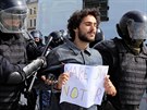 Policie zatkla stovky lidí na demonstraci za povolení úasti opozice ve volbách...