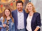 Michal Viewegh s pítelkyní Monikou a dcerou Barborou na 25. roníku...