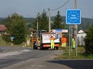 Silnii mn dopravn znaky v Otovicch, od srpna tudy smj projdt...