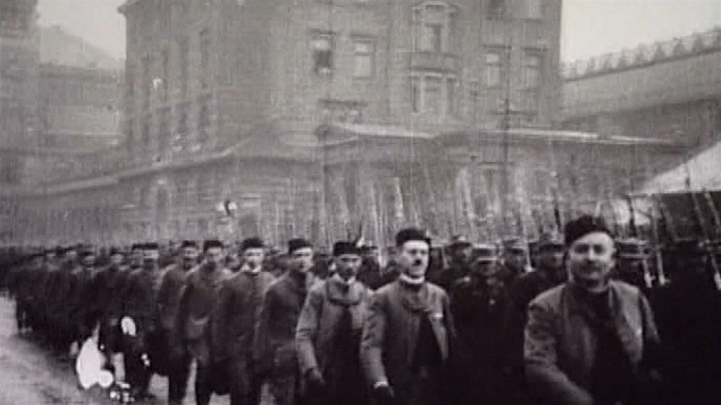Před 100 lety se do Prahy vrátili první ruští legionáři