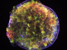 Tento „chomáč“ je znovu Tycheho nova SN 1572, tentokrát se ovšem zaměříme na...