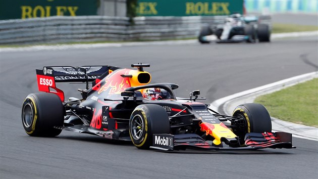 Max Verstappen z tmu Red Bull usiluje o co nejlep vsledek na Velk cen Maarska. O den dve tady vyhrl kvalifikaci.