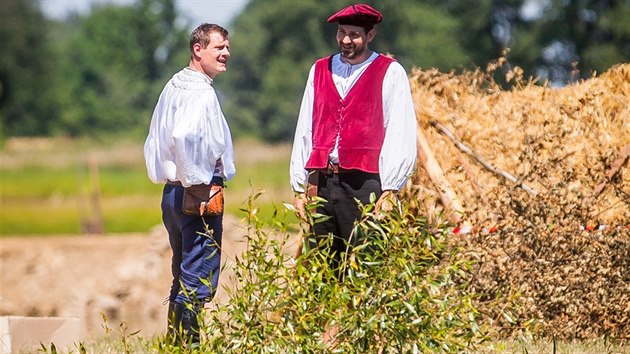 Reisr Josef Pecl nat historick seril o rybnki Jakubu Krnovi, kterho ztvrn herec Ondej Vesel. Filmai toili u rybnka za osadou Zahrdka u Chabiovic na eskokrumlovsku. (ervenec 2019)