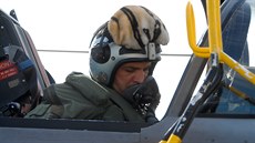 Pilot gripenu a velitel �eského kontingentu v Estonsku Pavel �Speedy� Pavlík