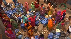 Indické msto enai je na suchu. Vodu piváí vlak (ilustraní snímek)