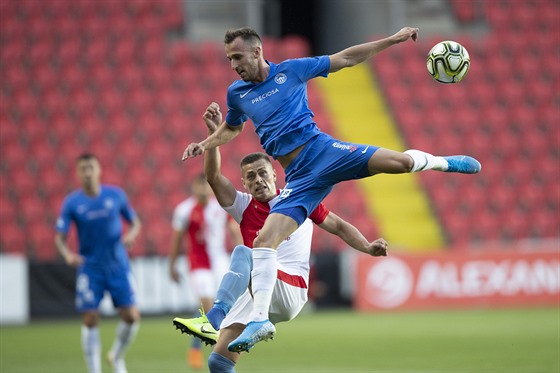 Do Mariánských Lázní pijede k pohárovému utkání Liberec.