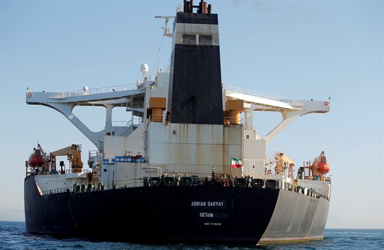 Propuštěný íránský ropný tanker pod novým názvem Adrian Darya 1. Předtím se...