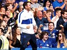Trenér Chelsea Frank Lampard slaví gól svého týmu v utkání proti Leicesteru.