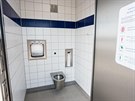 Toalety jsou automatick v proveden antivandal.