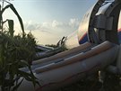 Letadlo Airbus A321 po pistání v poli u Moskvy vysunulo nouzové nafukovací...