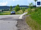 Uspokojiv nen ani zdaleka stav silnice II/362 z Poliky do Bystrho. Za...