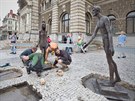 Pojistn cena ty bronzovch soch bude dohromady deset milion korun.