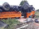 Pi vjezdu k nehod nkladnho automobilu u Hokovic na Plzesku havarovali...