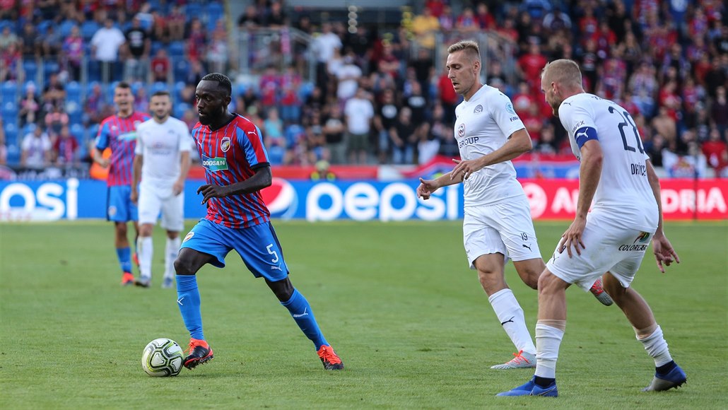 Teplice - Plzeň, hosté už bez Hrošovského, v útoku začne Krmenčík