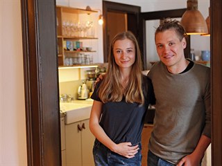 Mladý pár Barbora Sokolíčková a Roman Kotlář v Novém Městě na Moravě druhým...