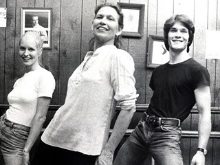 Patrick Swayze, jeho matka Patsy (uprostřed) a manželka Lisa Haapaniemiová,...
