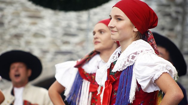 Na tradinch Chodskch slavnostech vystoupil tak postekovsk soubor (10. srpna 2019).