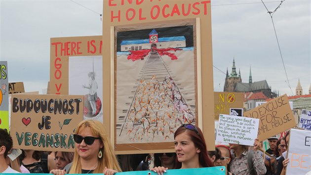 Pochod za prva zvat The Official Animal Rights March v Praze (17. srpna 2019).