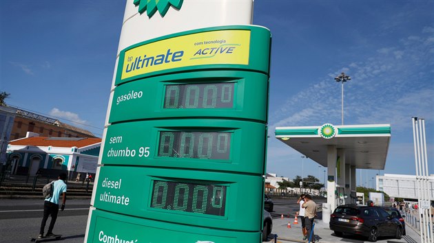 Benzinov pumpa v Lisabonu zaven kvli nedostatku paliva (12. srpna 2019)