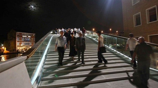 Most navržený slavným architektem Santiagem Calatravou.