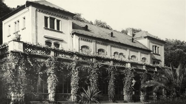 lechtova restaurace okolo roku 1900.